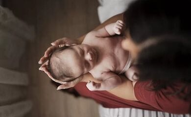 Женщина с коронавирусом под Киевом родила здорового ребенка
