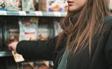 Импорт товаров в Украину вырос на треть 