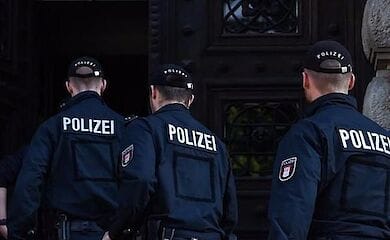 Правоохранительные органы Нидерландов задержали мужчину с оружием