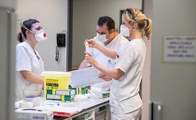 Аборти запропонували перенести на потім