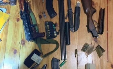 Под Киевом мужчина выстрелил в отдыхающую компанию