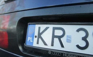 Влияет ли на начисление субсидии покупка авто на "евробляхах" 