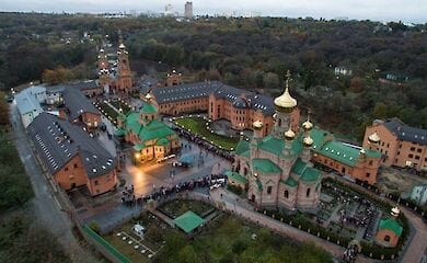 В Киеве закрыли на карантин еще один монастырь
