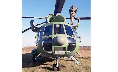Под Киевом экстренно приземлился вертолет Ми-8