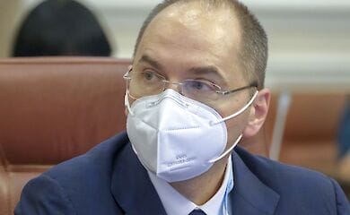 МОЗ пообіцяв виділити 240 мільйонів, щоб покрити затримки по зарплатах медиків