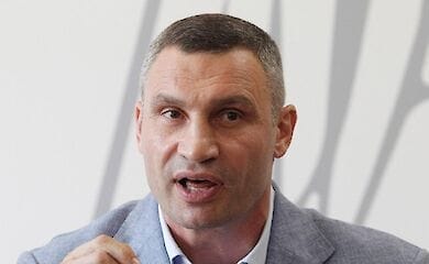 Из-за долгов по квартплате в Киеве могут быть перебои с коммуслугами - Кличко