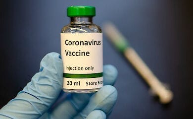 Фармацевти дали прогноз, коли може з'явитися вакцина від коронавирусу