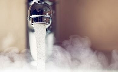 На Троещине отключат горячую воду