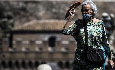 В Италии число жертв коронавируса превысило 30 тысяч