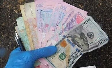У Києві киянин пограбував киянина, слідчі повідомили зловмиснику про підозру