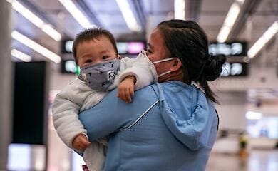 Пневмония у детей из-за коронавируса может начаться без симптомов простуды