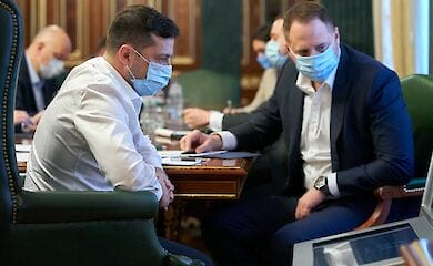 Доплати медикам в 300% затримуються через дії місцевої влади - МОЗ