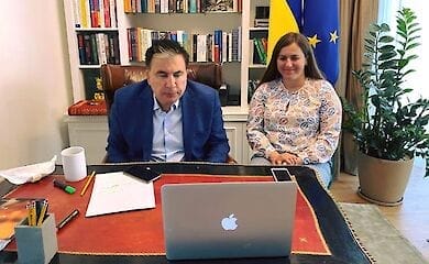 Саакашвілі розповів чим займається