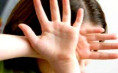 В Киеве парень, подозреваемый в изнасиловании школьницы, предстанет перед судом