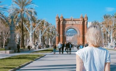 Испания устроит безопасные коридоры для туристов