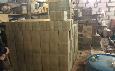 Під Києвом нелегально виготовляли віскі та коньяк