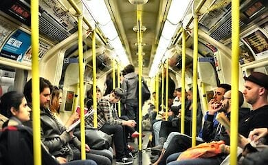 У КМДА розповіли, кого не пустять в столичне метро після відновлення роботи