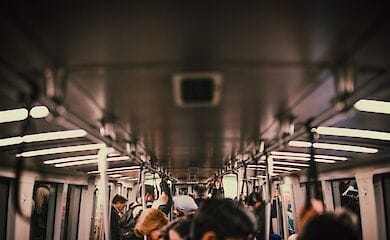 Мужчину избили за замечание в метро