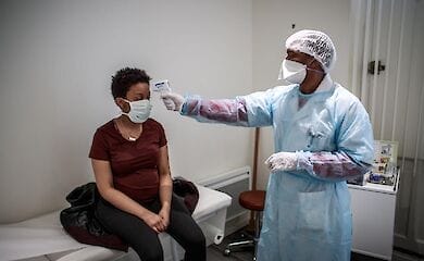 Медики составляют 20% от общего числа заразившихся