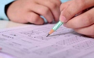 Випускники 11 класів київських шкіл можуть не складати ЗНО