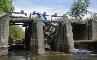Новый "уставший" мост в Украине