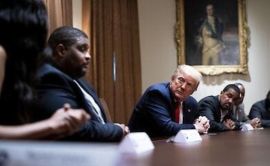 Трамп заявил, что Сиэтл захватили внутренние террористы