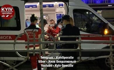 В столице пассажир порезал таксиста