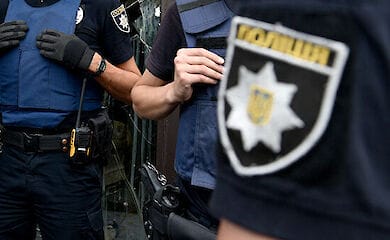 В киевском общежитии мужчина пытался изнасиловать 10-летнюю соседку