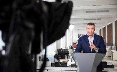 Мэр столицы не смог с первого раза произнести слово 