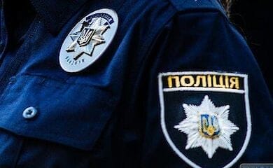 Под Киевом в одном из заведений посетителю отрезали ухо
