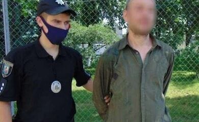 Мужчина в Киеве угрожал взорвать дом