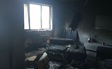 В Киеве из-за пожара эвакуировали 11 жильцов новостройки