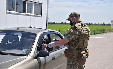 ОРДЛО не пропускает людей, ссылаясь на карантинные мероприятия