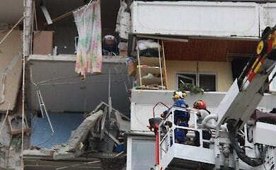 Взрыв в жилом доме в Киеве: спасатели назвали количество травмированных