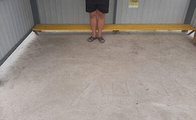 Под Одессой установили странные остановки общественного транспорта