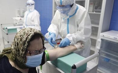 Мужчины вырабатывают больше антител к коронавирусу нового типа, чем женщины