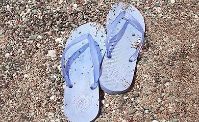 Главные враги для ног летом - сланцы