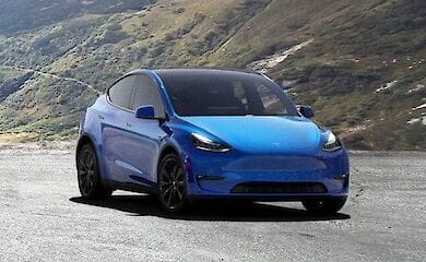 Tesla планирует выпустить электрический кроссовер на 7 посадочных мест 
