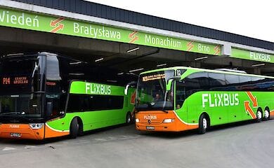 Німецький автобусний оператор FlixBus відновлює перевезення