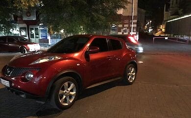 В городе Ровно сотрудница полиции совершила наезд на двух пешеходов