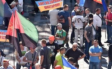 Шахтерам задолжали около 620 млн гривен зарплаты 