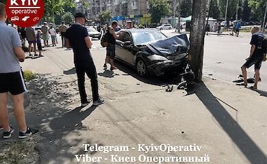 У столиці п'яний автомийник на авто клієнта потрапив у ДТП