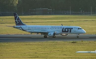 Авіакомпанія LOT почала виконувати рейси між Україною та Польщею