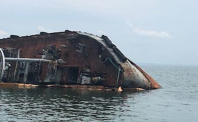 У танкера &laquo;Делфі&raquo; гранично допустима концентрація нафтопродуктів перевищена в 5 разів