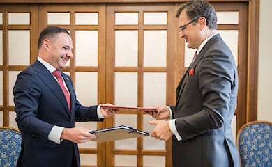 Отныне украинцы смогут безвизово путешествовать в Гренаду