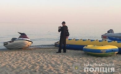 Мужчина погиб от столкновения с водяным скутером