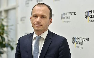 Міністр юстиції Денис малюська презентував нову послугу від свого відомства - подарунковий сертифікат в СІЗО