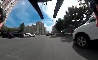 У Києві на Позняках водій побив велосипедиста