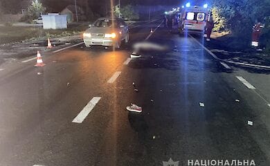 Под Харьковом женщина погибла под колесами "скорой"