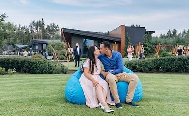 Друга Ріка и светские гости на открытии нового загородного комплекса RIVERWOOD